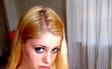 amateur home alone wwebcam